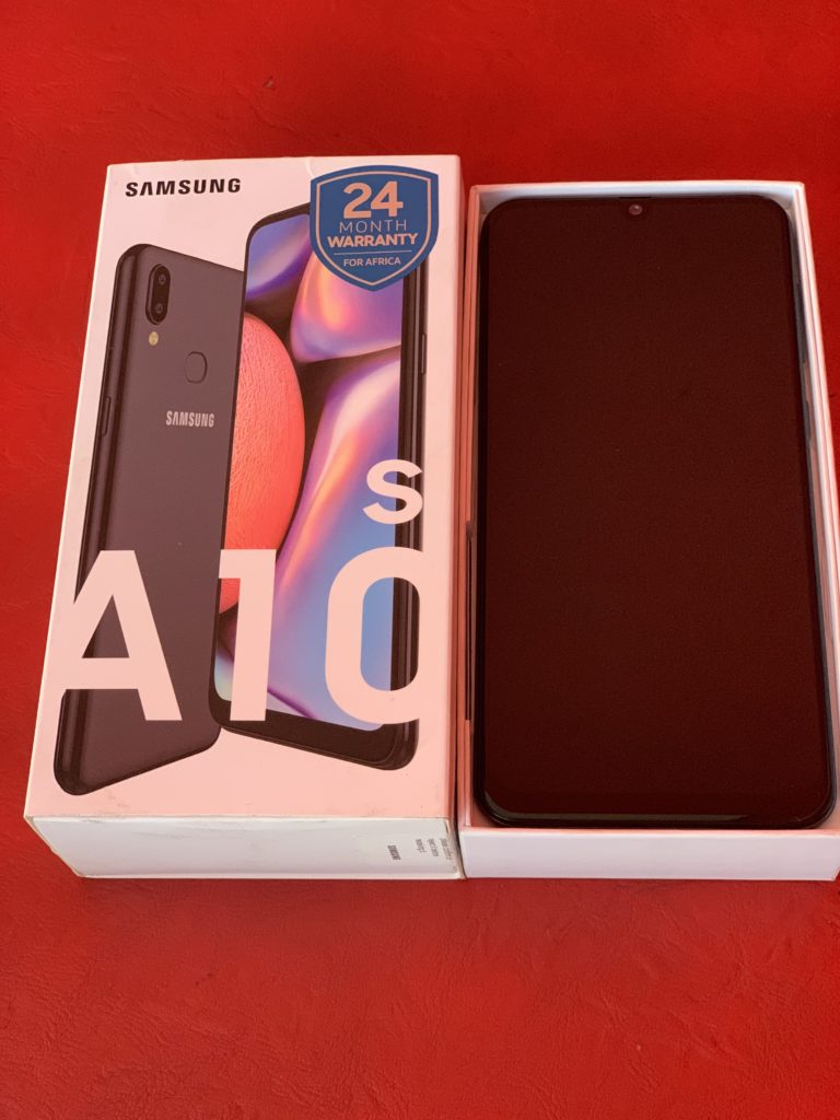 samsung galaxy a10 flipkart